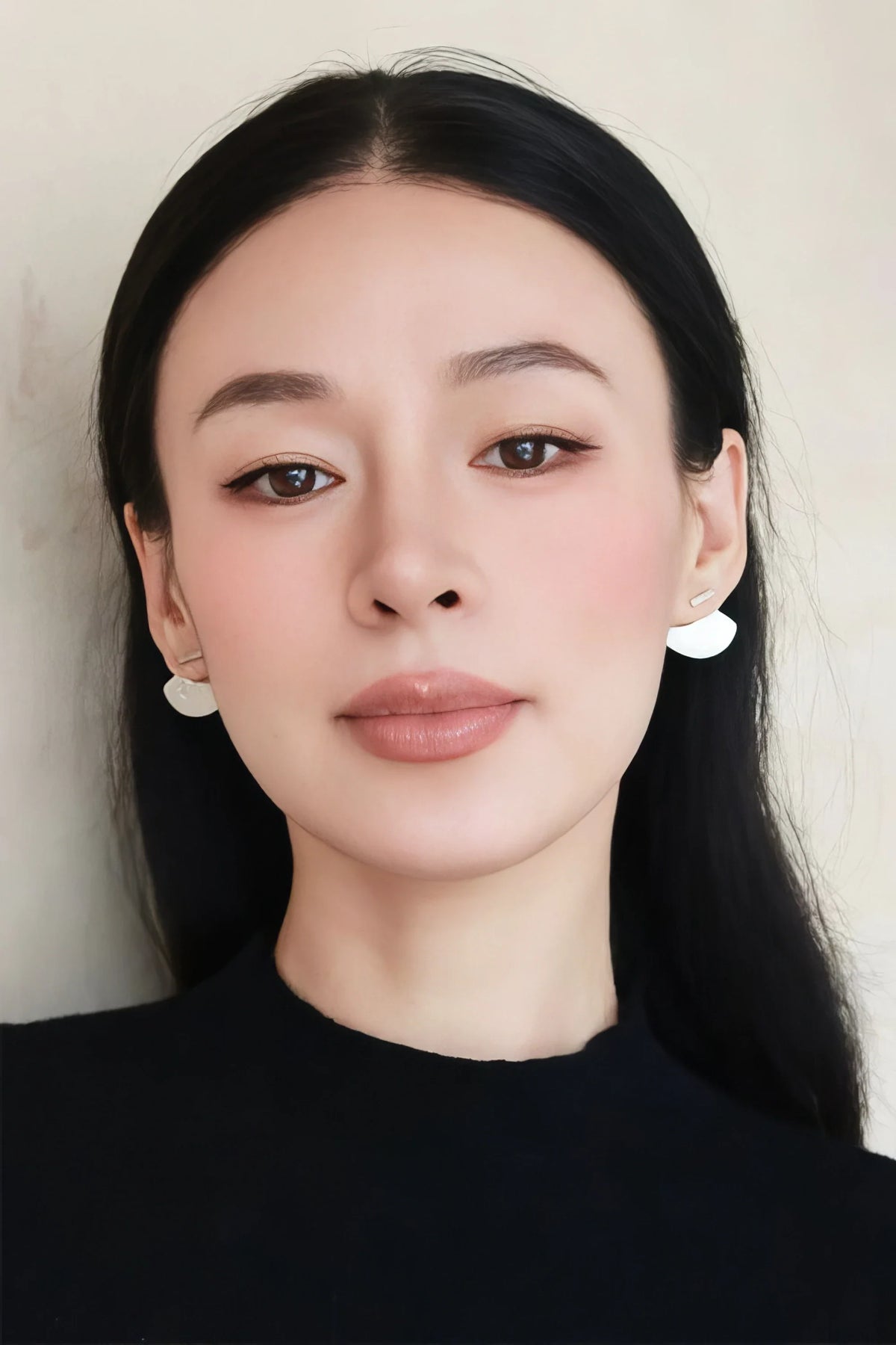 Minimalist Curved Stud Earrings - Unisex Design