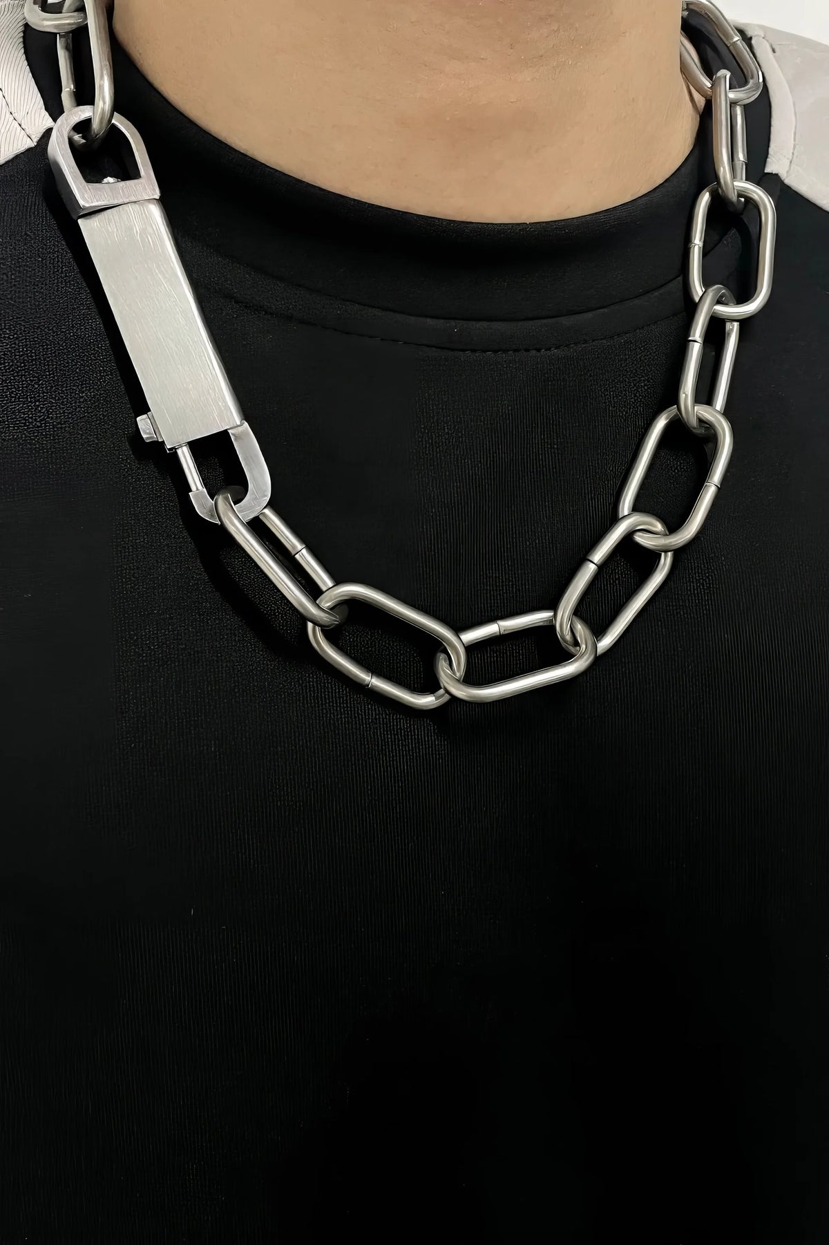 Metal Street Style Necklace Set