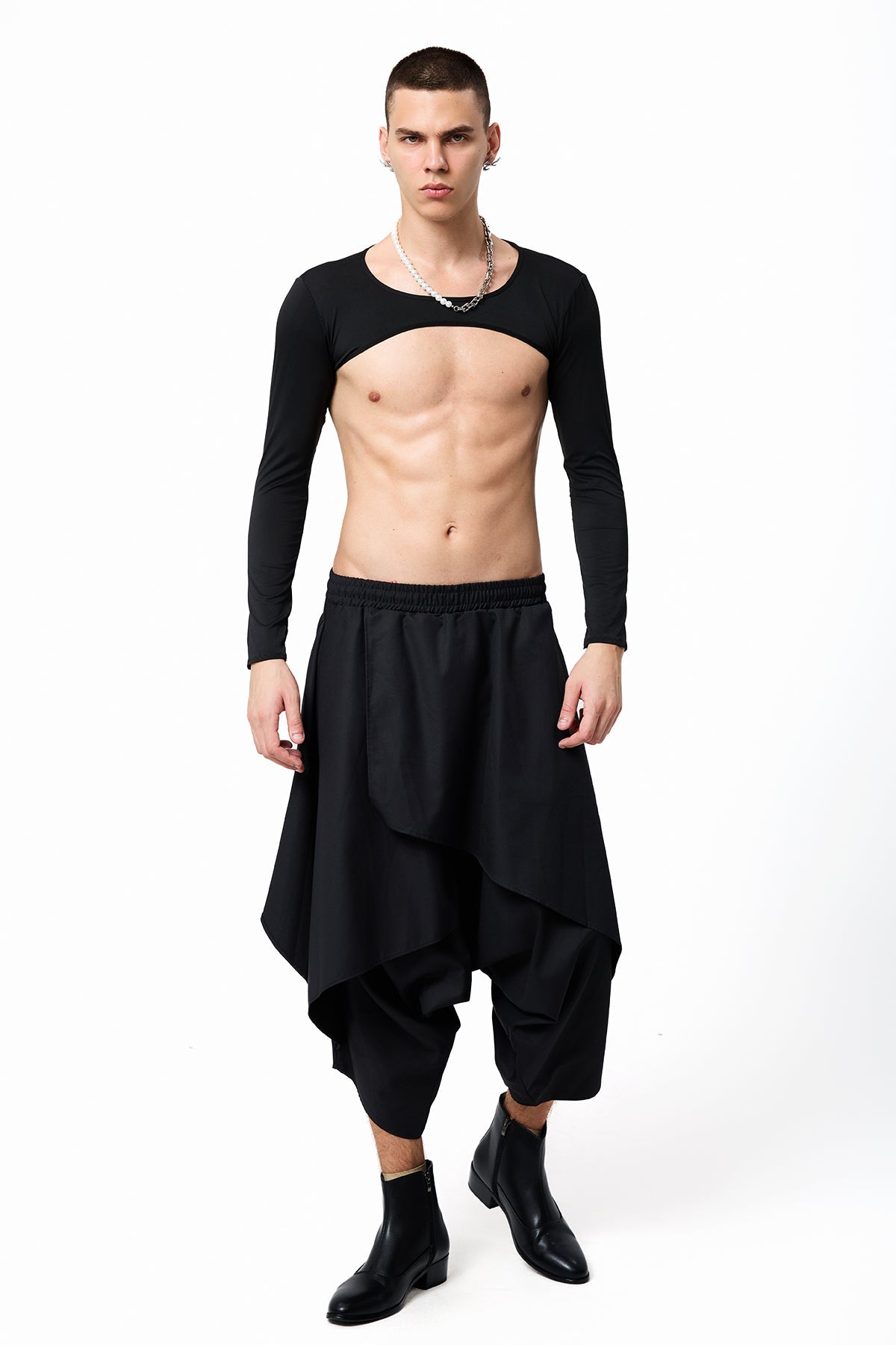 Shadow Bloom Stretch Crop Top