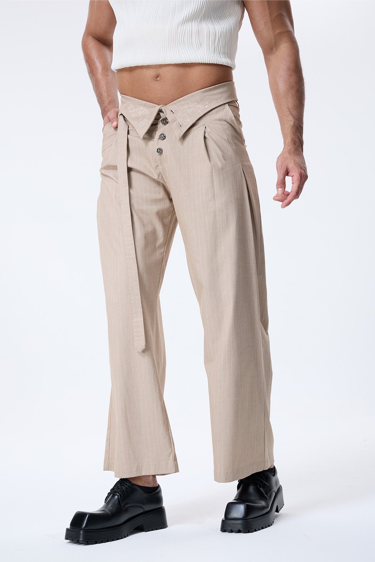 Shadow Pulse Embroidery Straight Pants