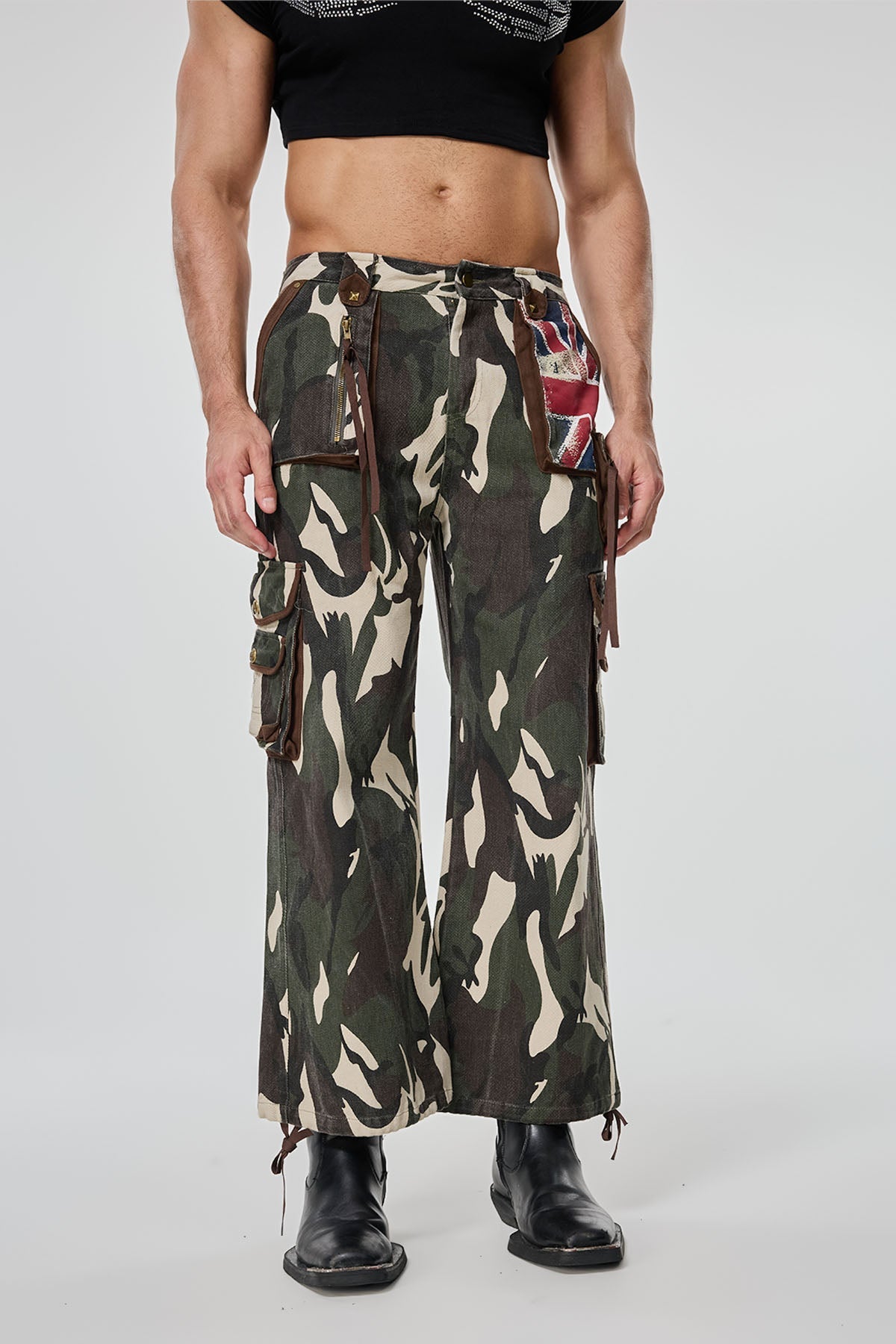 Signal Scuff Camouflage Straight Jeans