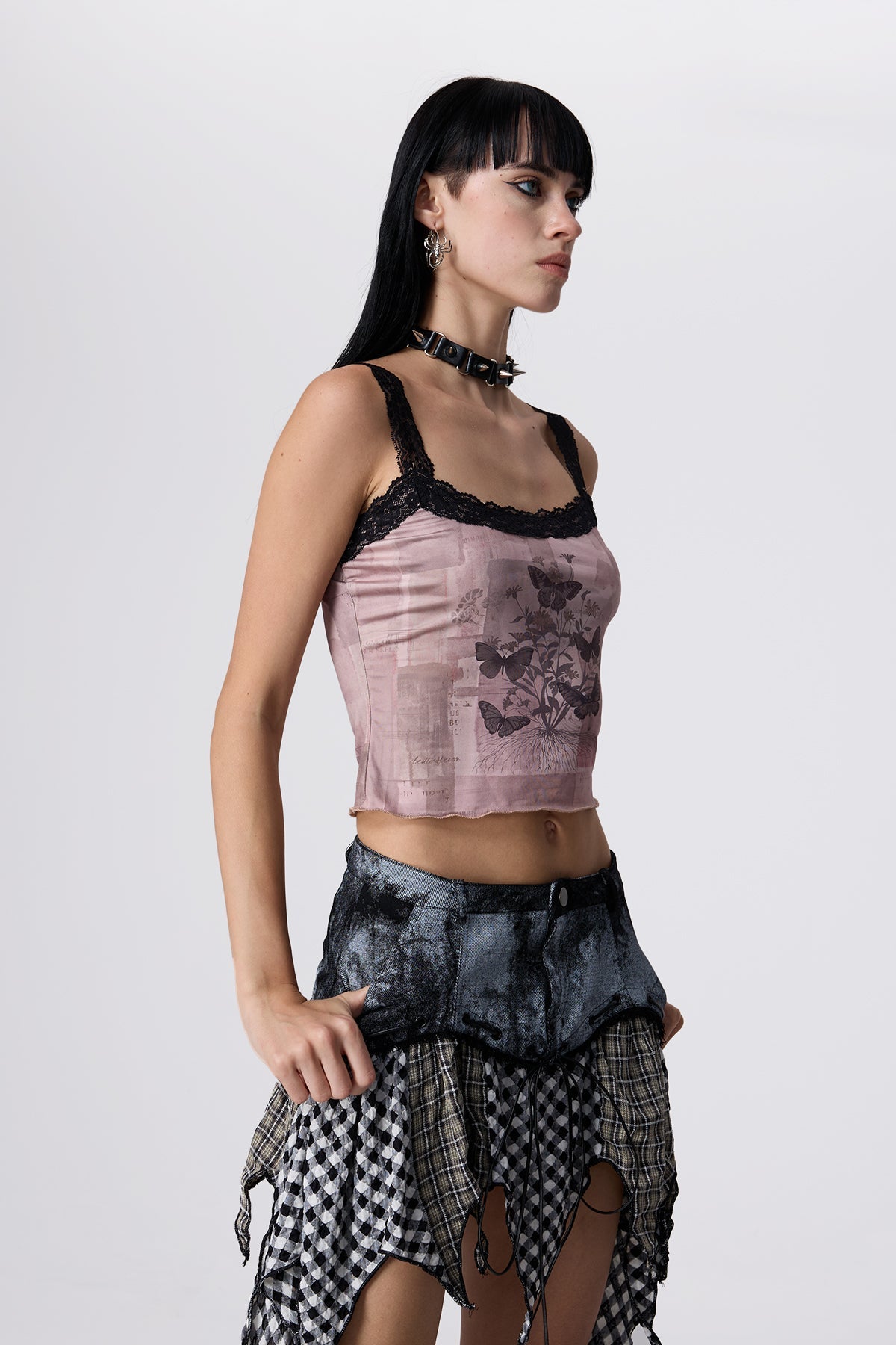 Simple Contrast Butterfly Print Lace Top