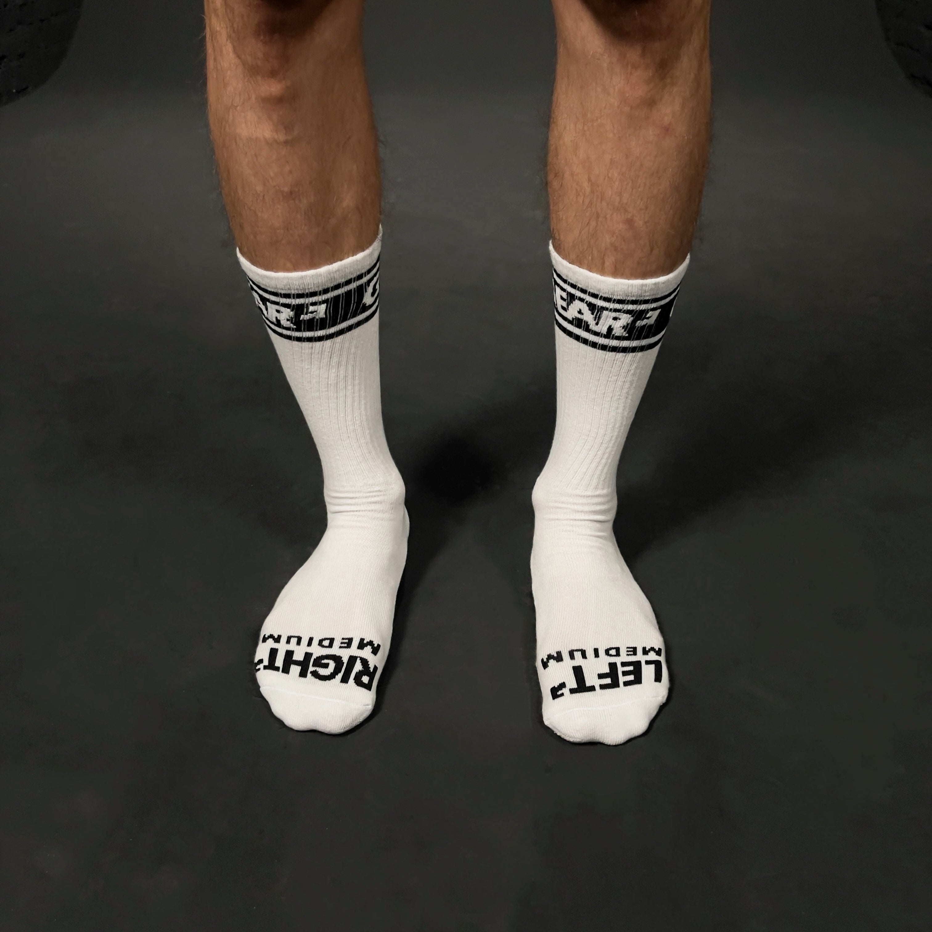 SMELLY SOCKS WHT/BLK