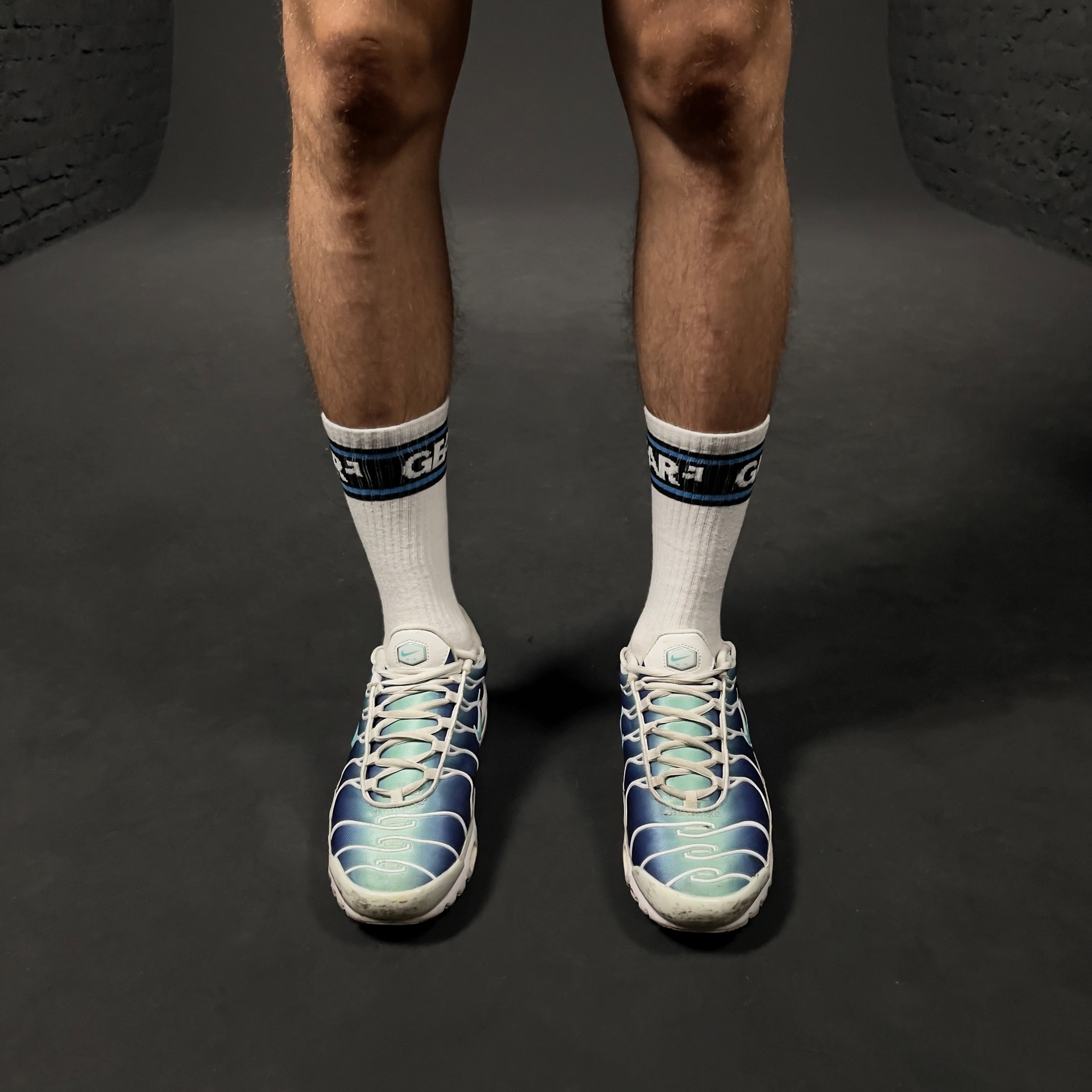 SMELLY SOCKS WHT/BLUE