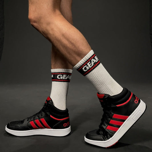 SMELLY SOCKS WHT/RED
