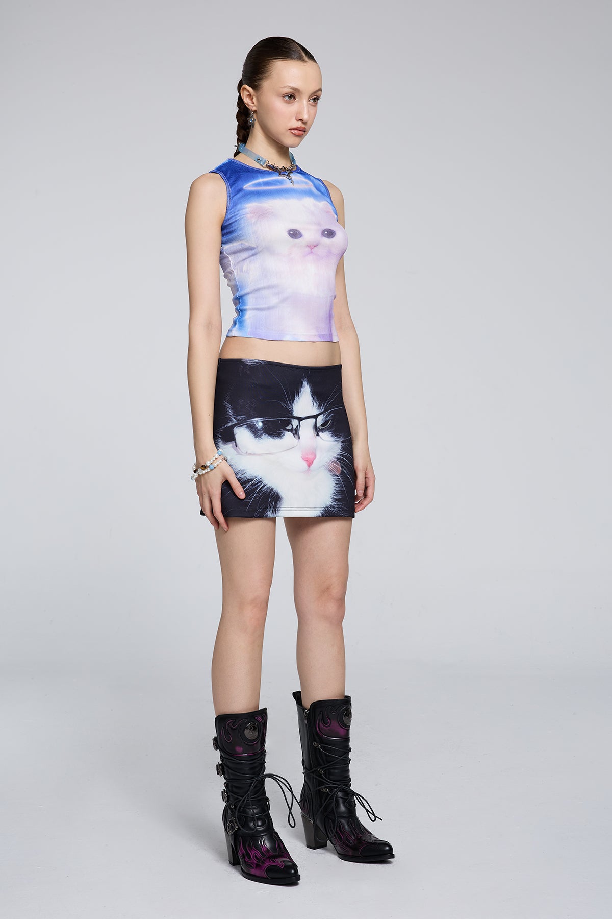 Solid Image Sleeveless Cat Print Crop Top