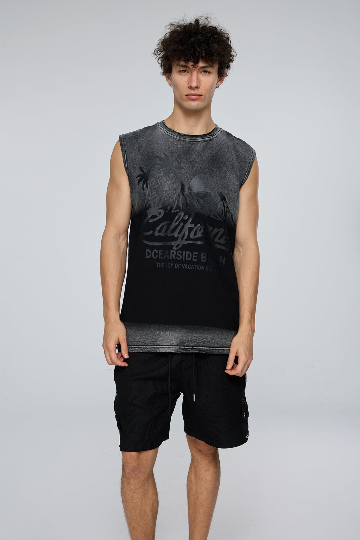 Stark Motif Sleeveless Print Top Black