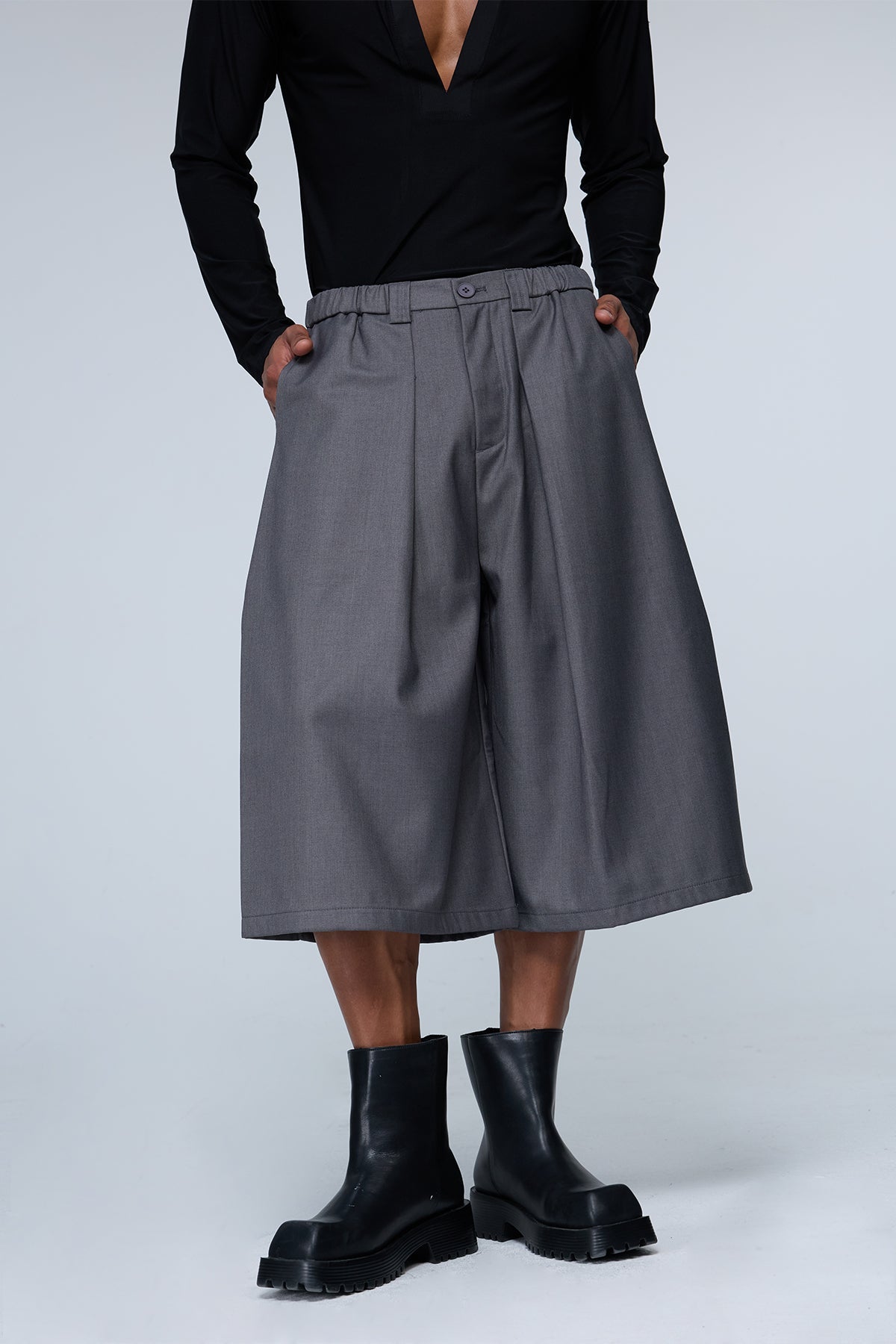 Static Notch Wide Leg Capri Pants