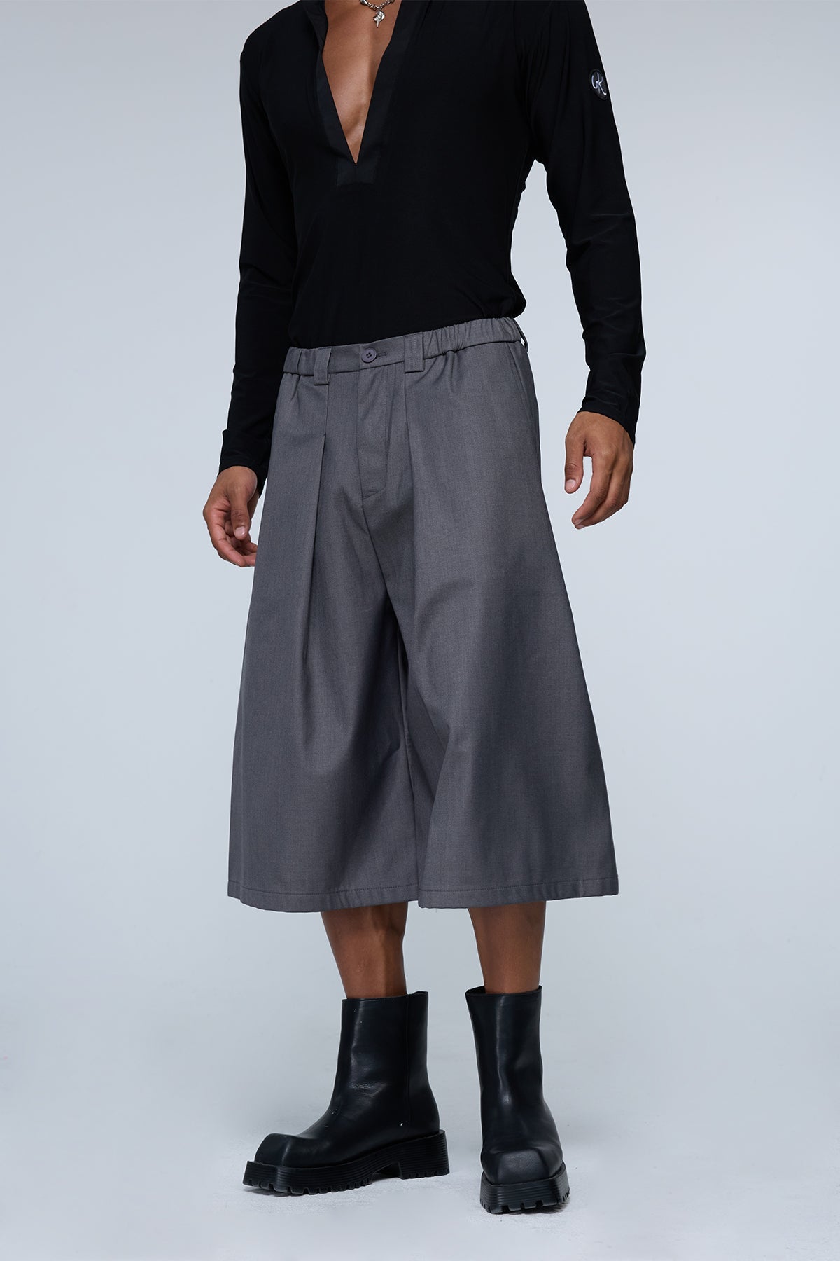 Static Notch Wide Leg Capri Pants