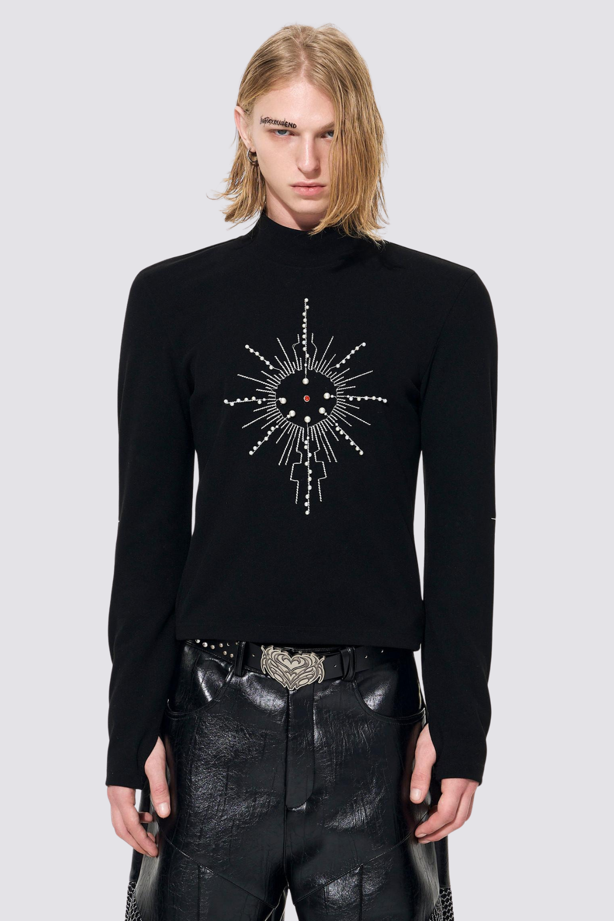Static Void Embroidery Pearl Long Sleeve Top