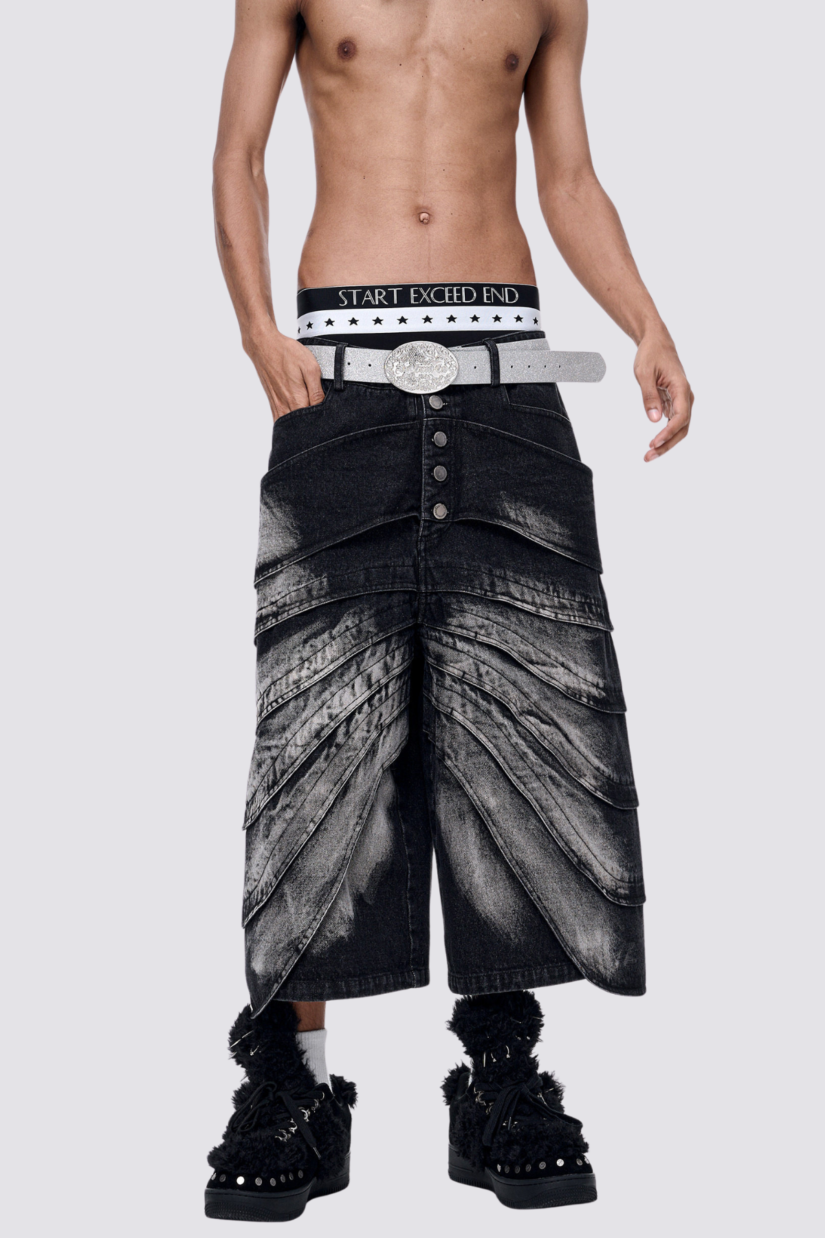 Steel Scuff Deconstructed Capri Jeans