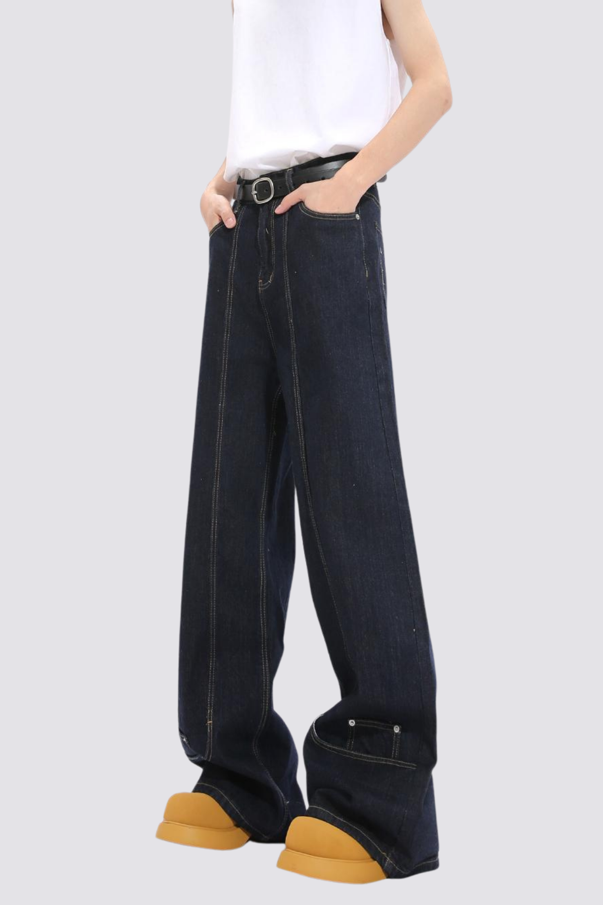Street Line Wide Leg Jeans