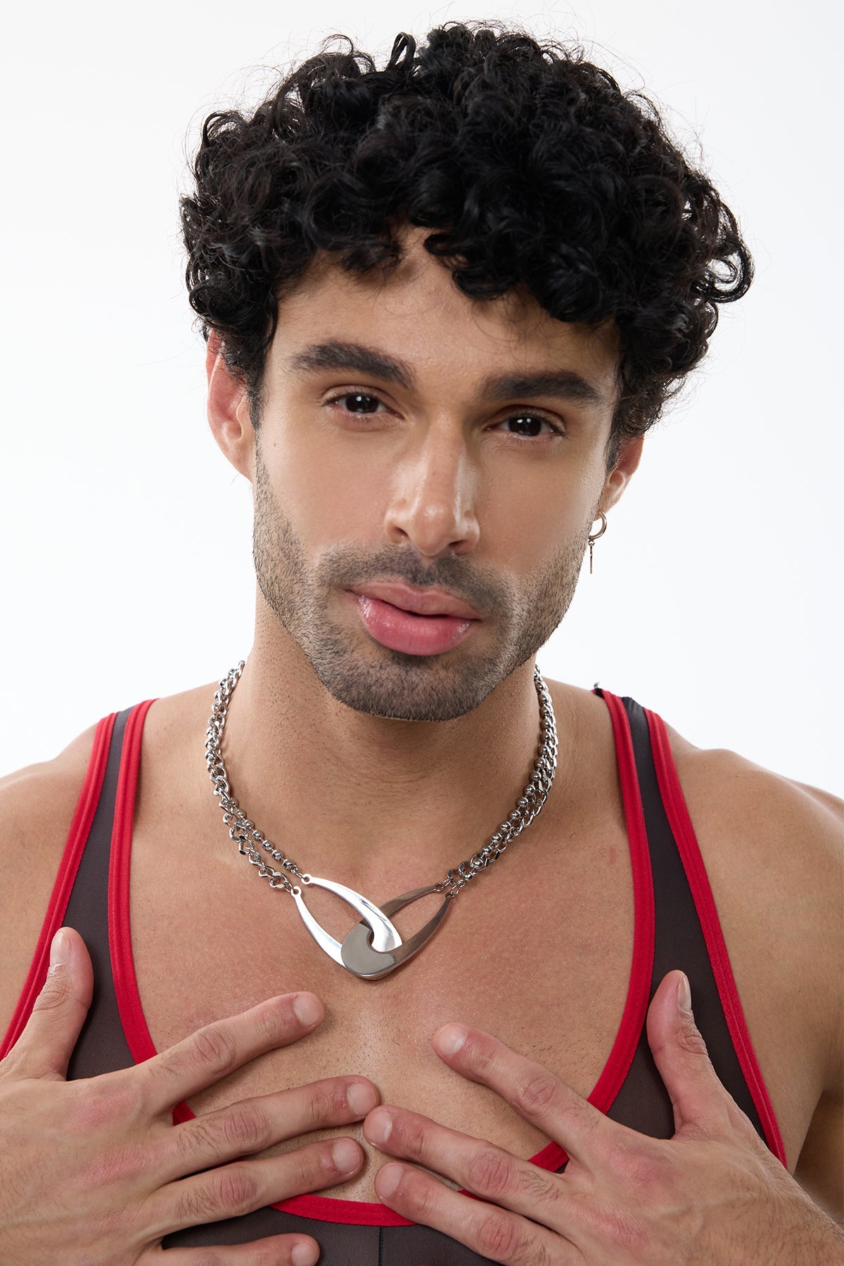 Structural Gleam Necklace