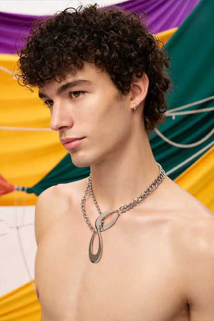 Structural Gleam Necklace