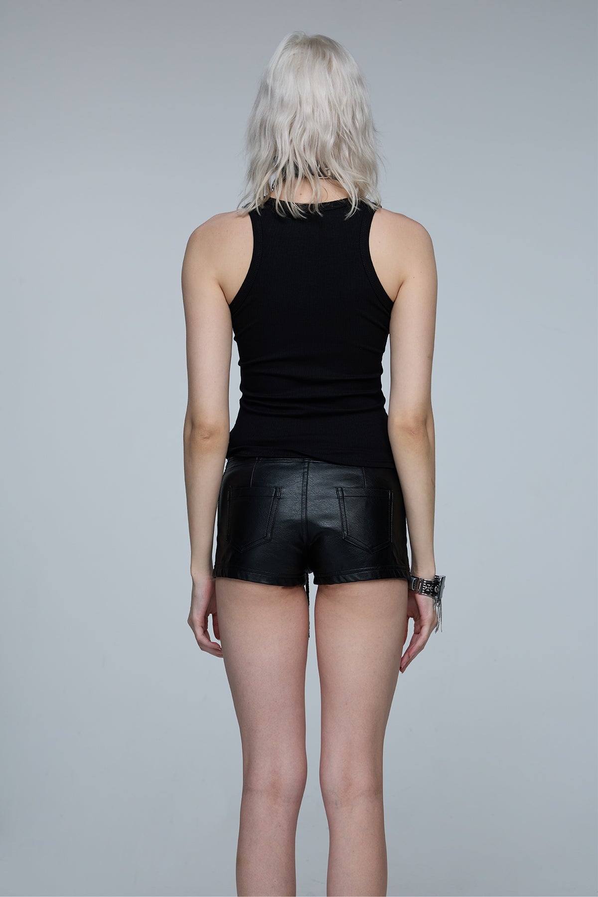 Tone Sketch Star Print Sleeveless Top Black