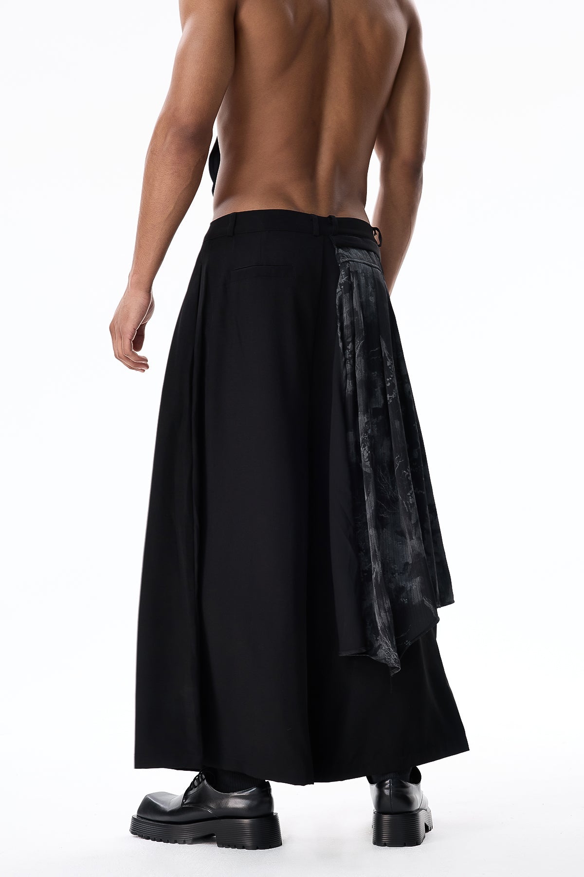 Tone Wave Wide Leg Pants