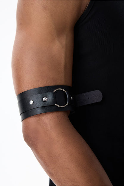 Toxic Grip Leather Armband