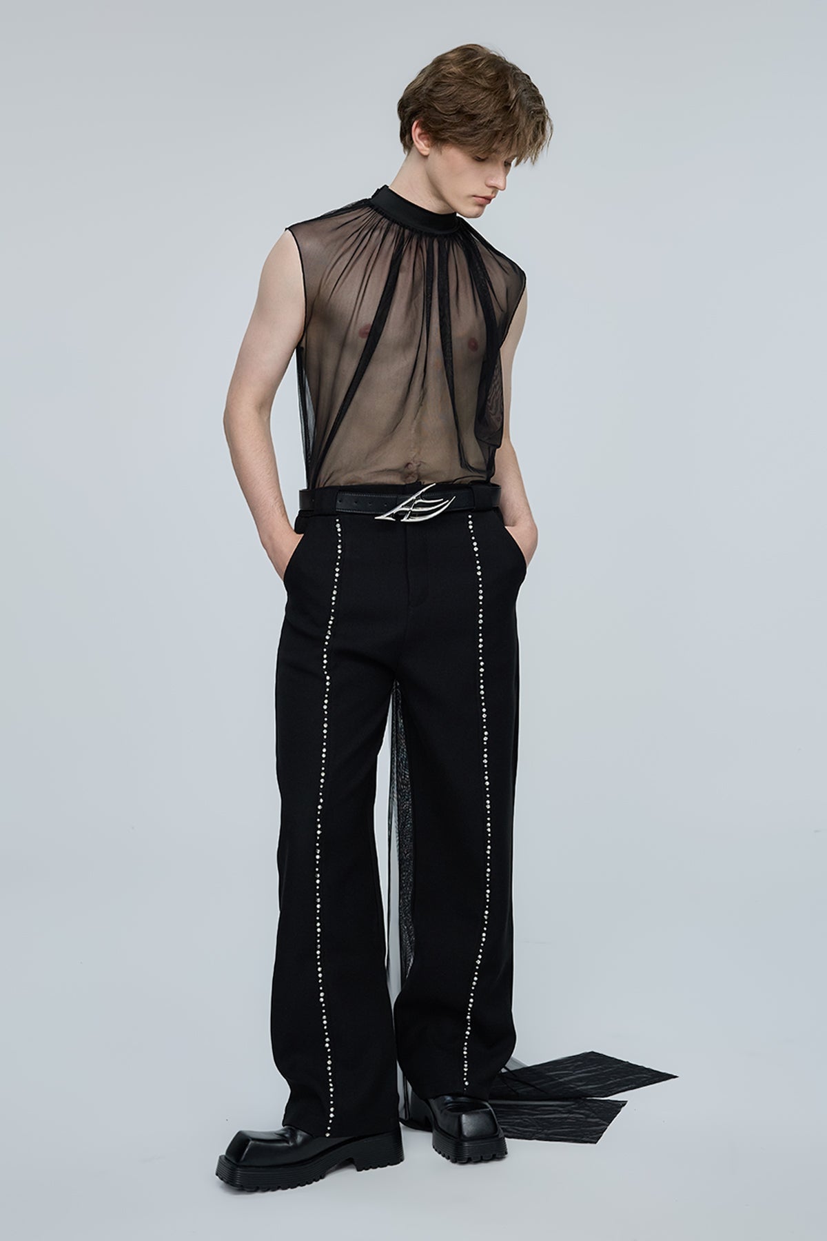 Veil Arc Sleeveless Train Mesh Top