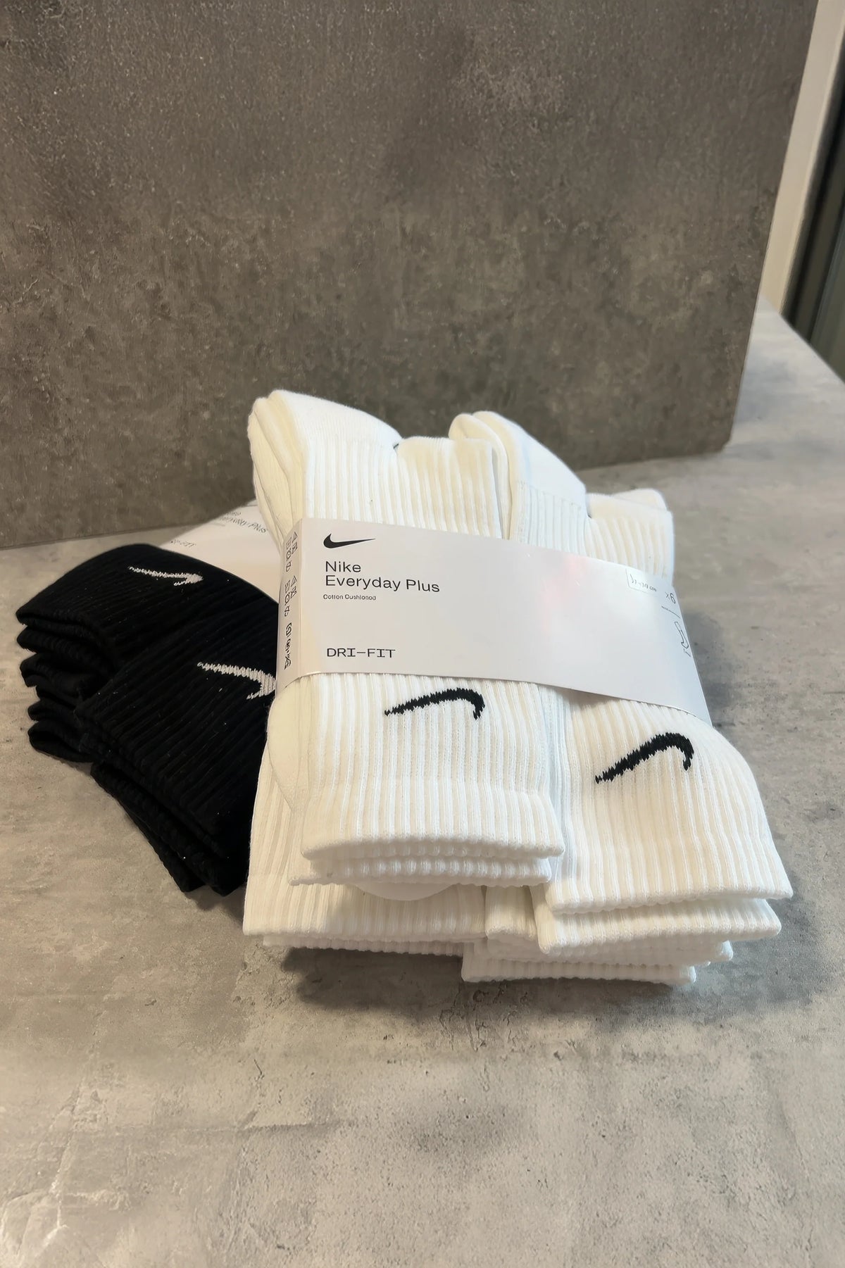 Cushion Crew Socks – Thick Terry Sole for Training & Sports