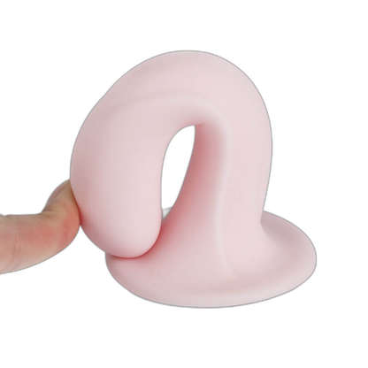 Blush Curve – Silicone Dildo with Suction Base