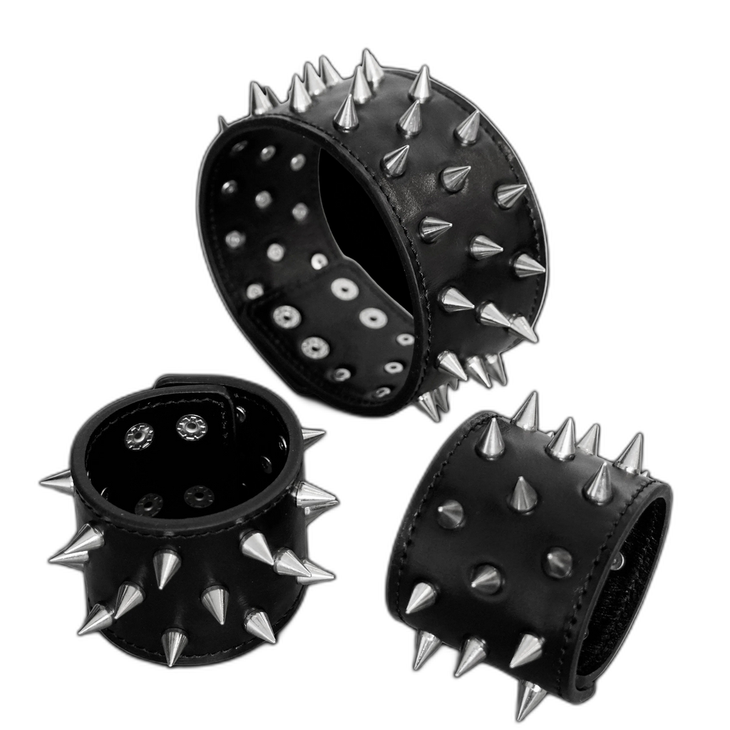 Tumbled Leather Spike Band