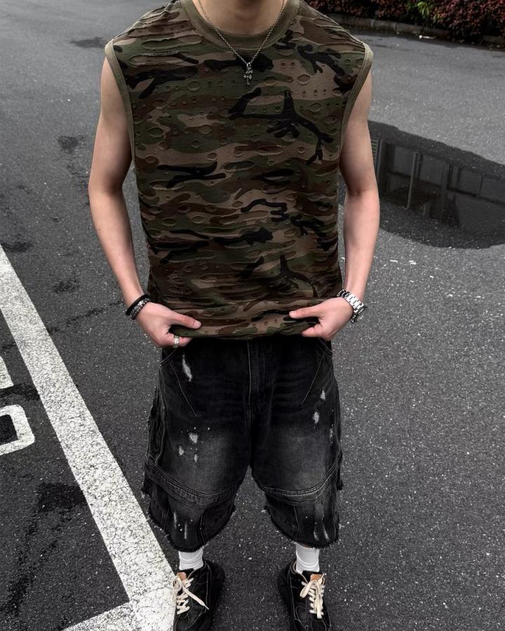 American Retro Wasteland Style Ripped Camouflage Vest