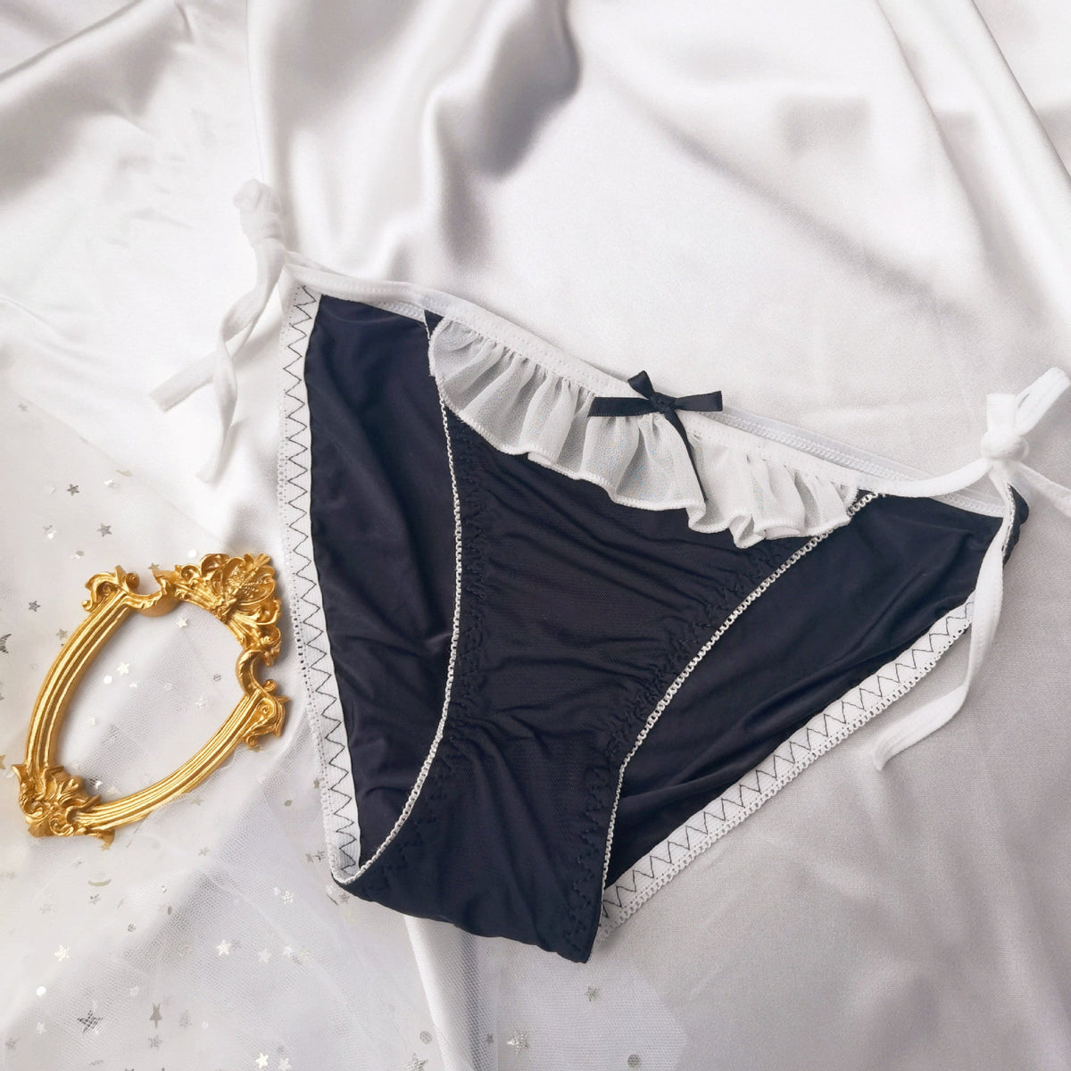 Lolita Maid Lace-Up Panties