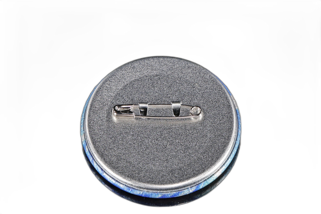 Swisok Lucky Pin
