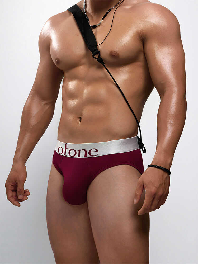 Men's Simple High-Elasticity Hip-Hugging Briefs