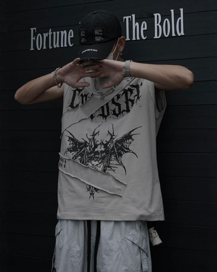 KIIKIO Gothic Bat Skull Deconstructed Sleeveless Vest