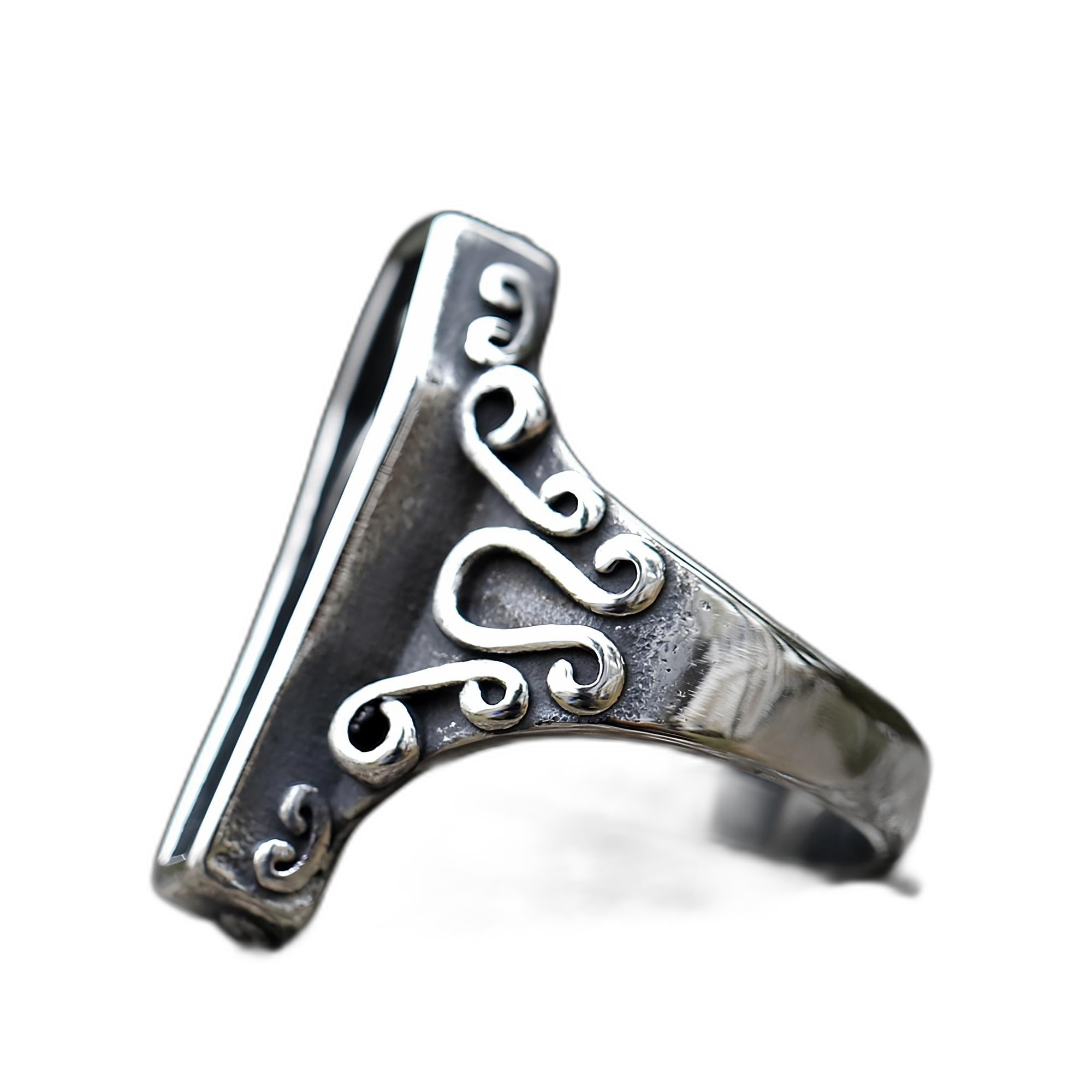 Tomb Ring
