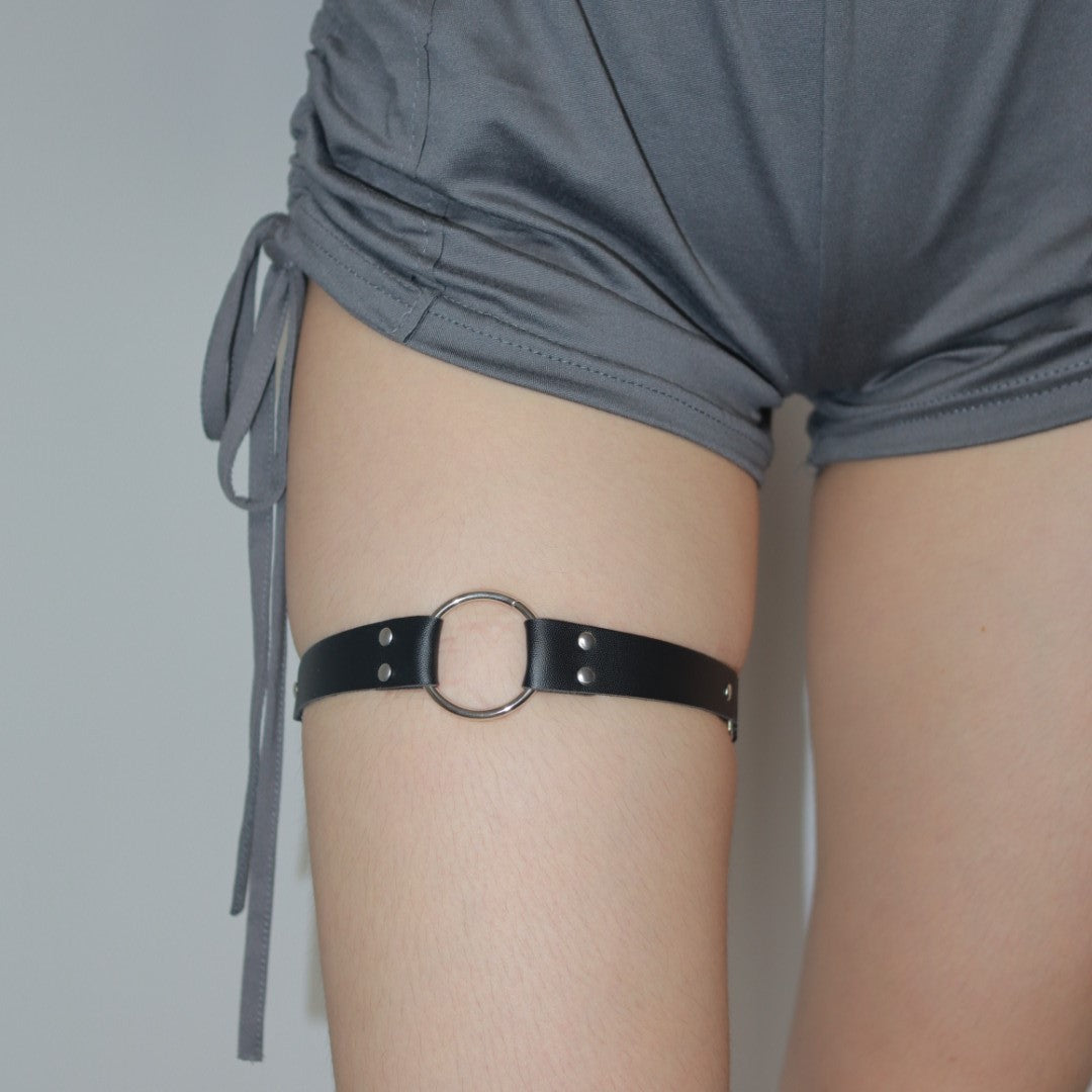Leather Thigh Garter Belt