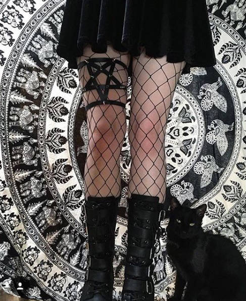 Black Vegan Leather Pentagram Garter