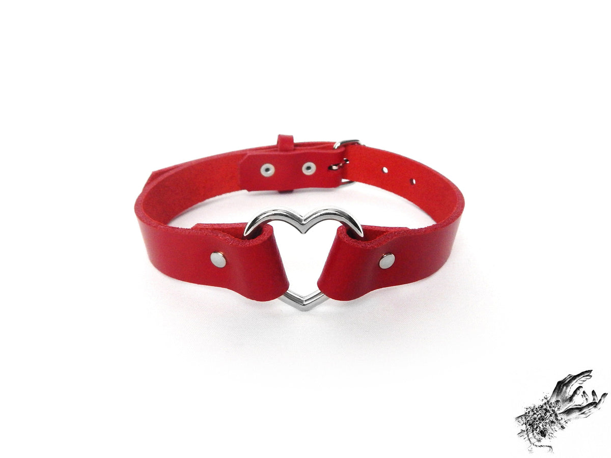Red Leather Heart Ring Choker