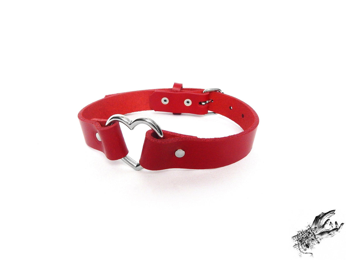Red Leather Heart Ring Choker