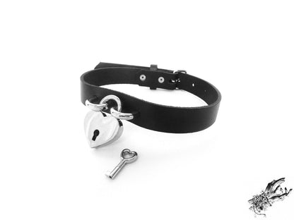 Black Heart Padlock Choker with Key