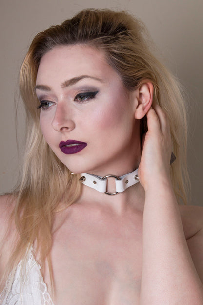 White Leather Studded O Ring Choker