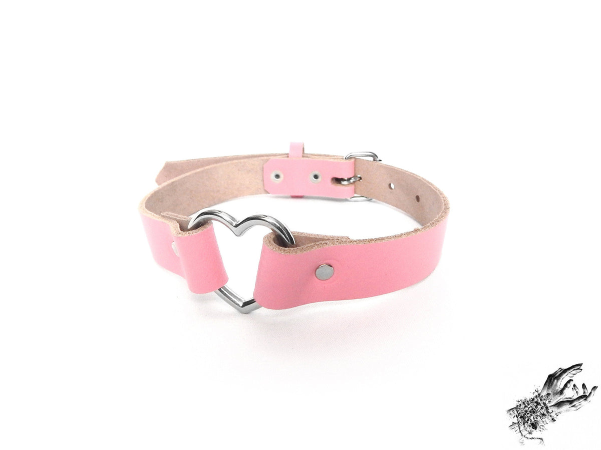 Pink Leather Heart Ring Choker