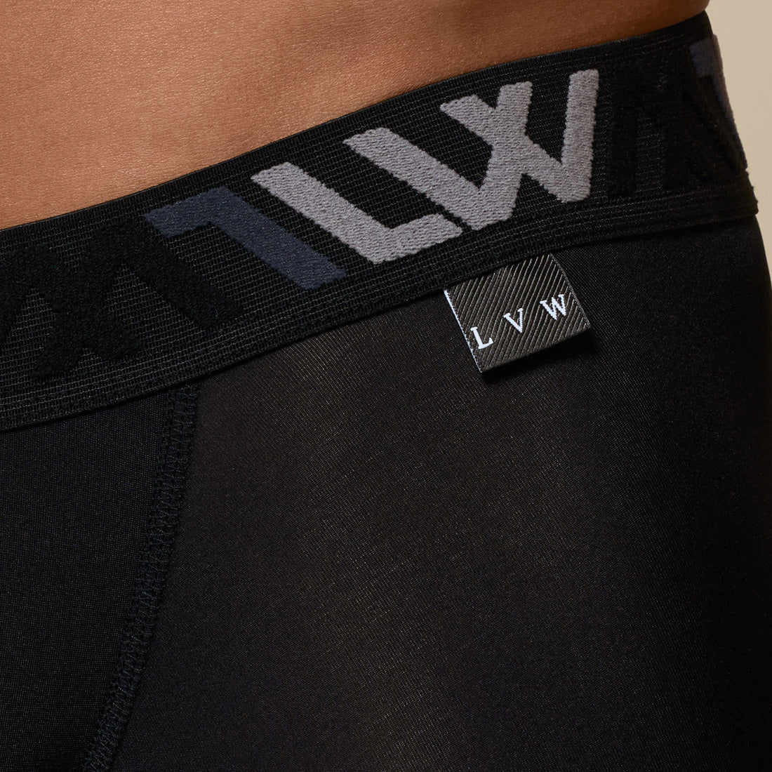 VISIBLY BOXER BRIEF RENEW SHINE 8' - BLACK