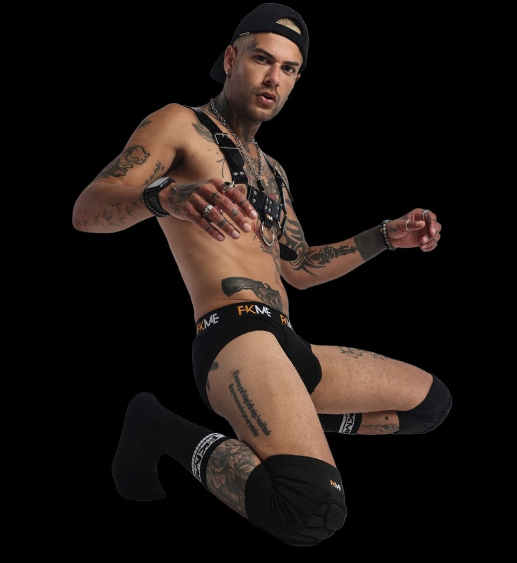 Knee pads - The Pup Play Hub