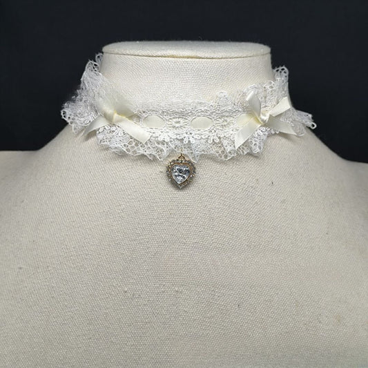 Lolita Lace Heart Choker