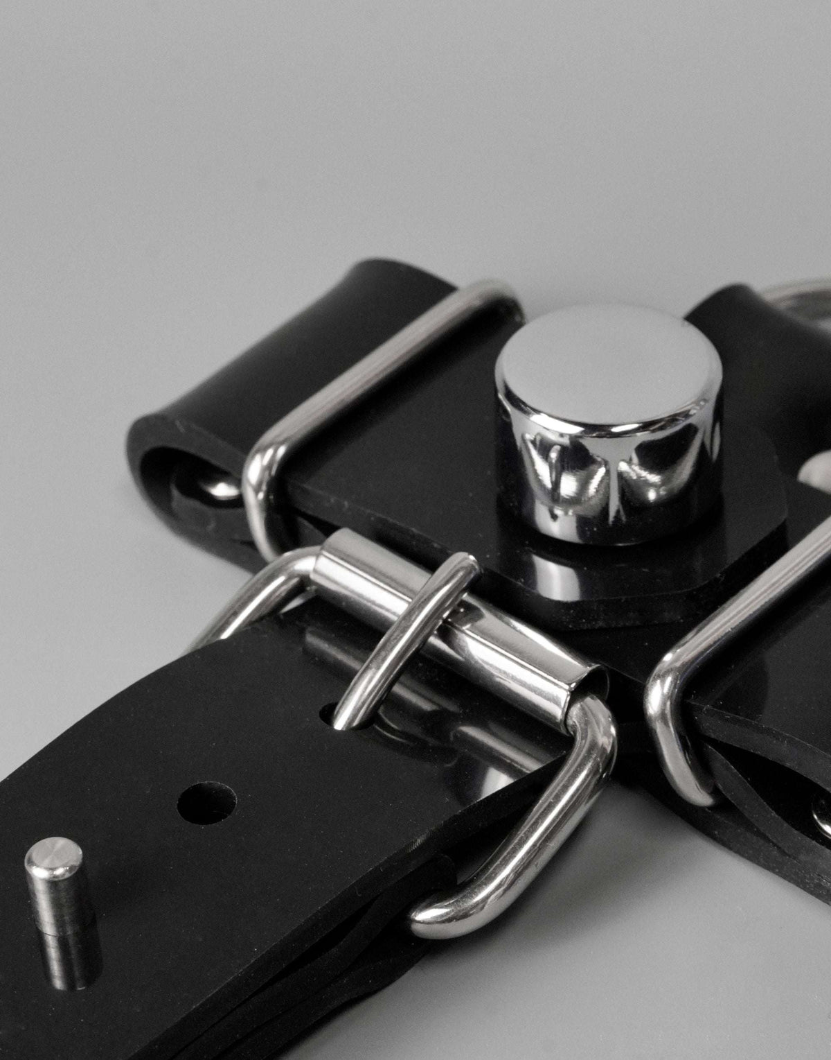 MagLock Multi-Functional Silicone Restraint Connector