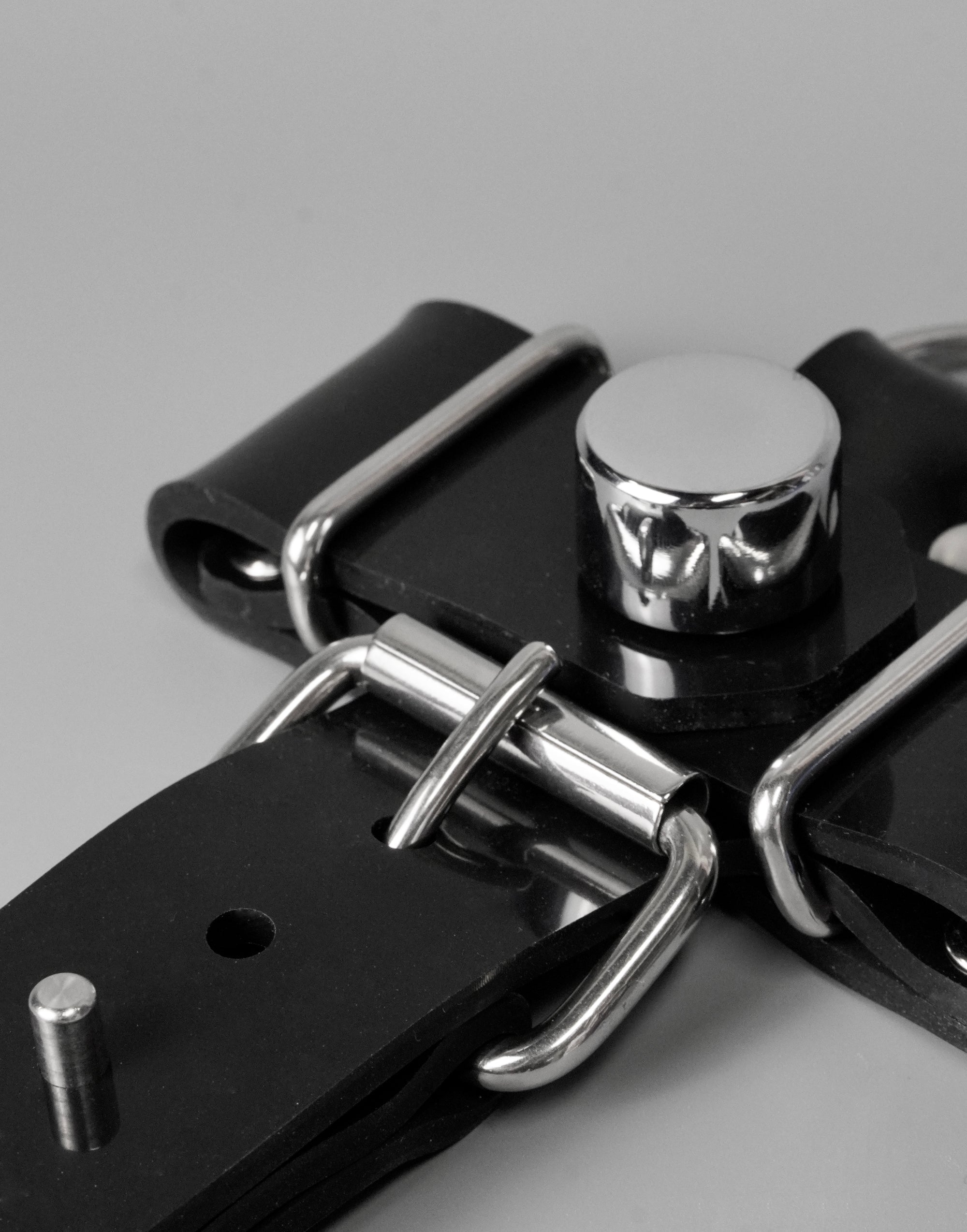 MagLock Multi-Functional Silicone Restraint Connector