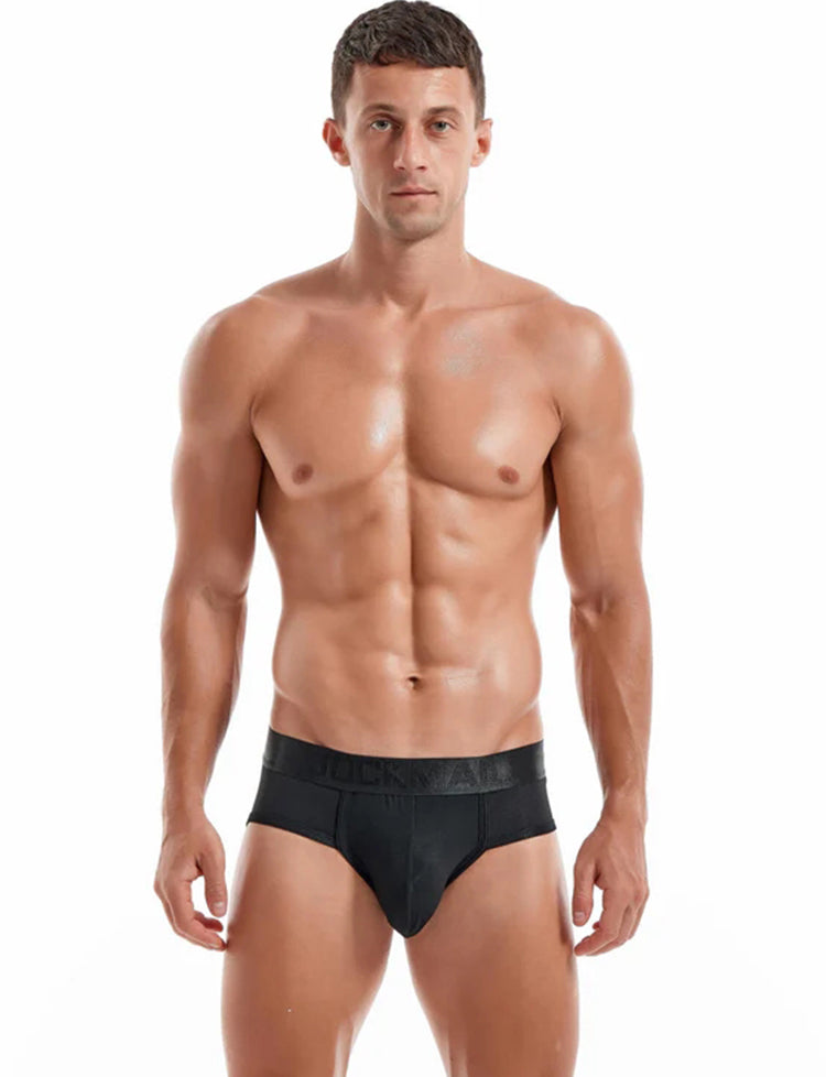 Men's Solid Color Mesh Breathable Sports Fitness Briefs