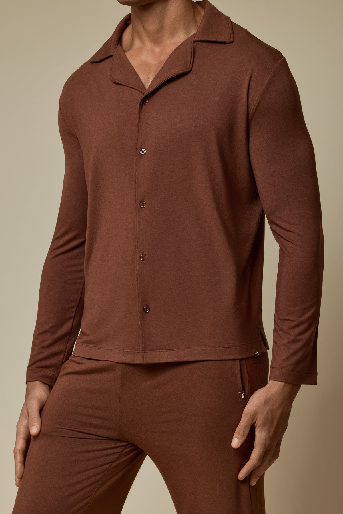 SECOND SKIN V-NECK LONG SLEEVE - CAPPUCCINO