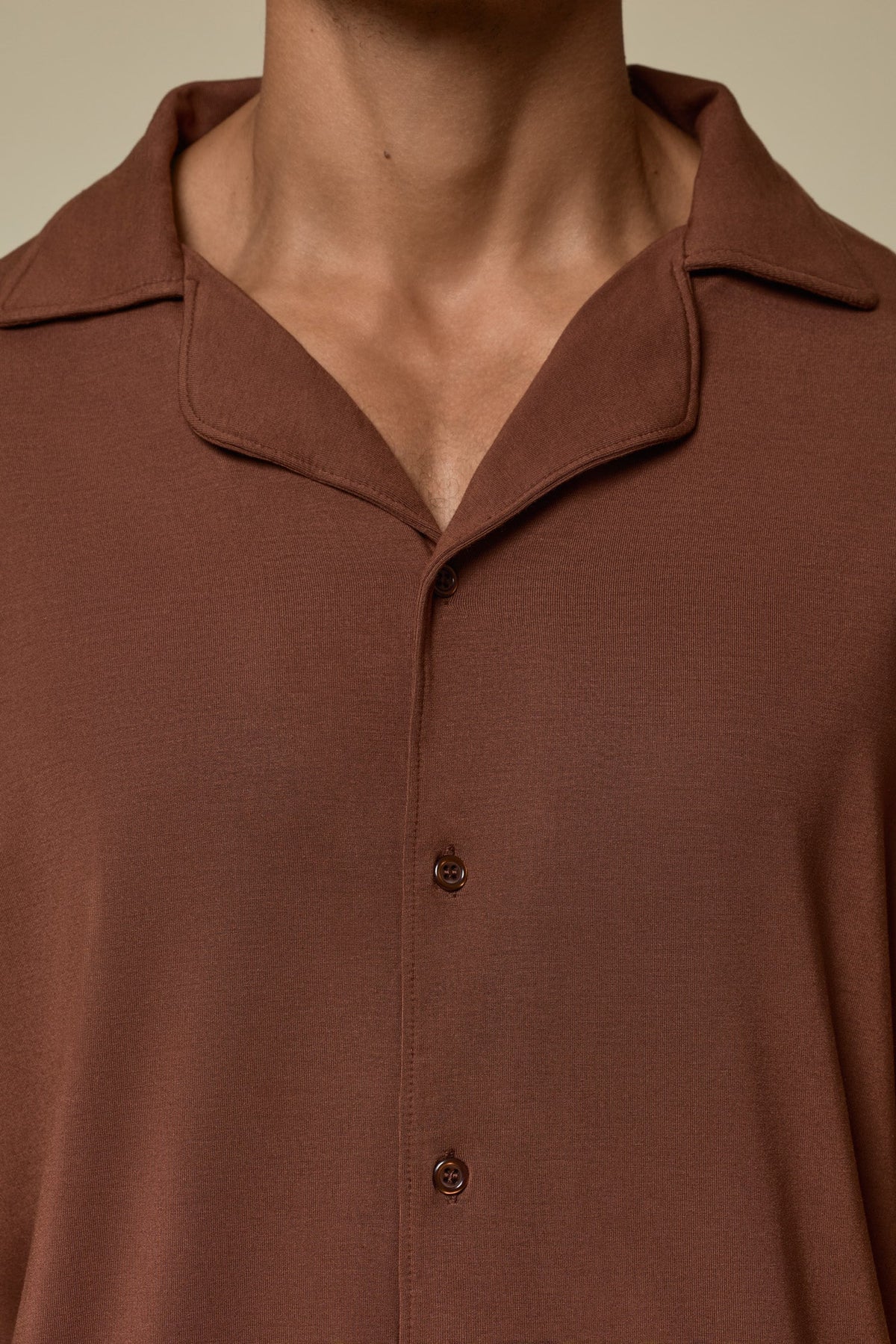 SECOND SKIN V-NECK LONG SLEEVE - CAPPUCCINO
