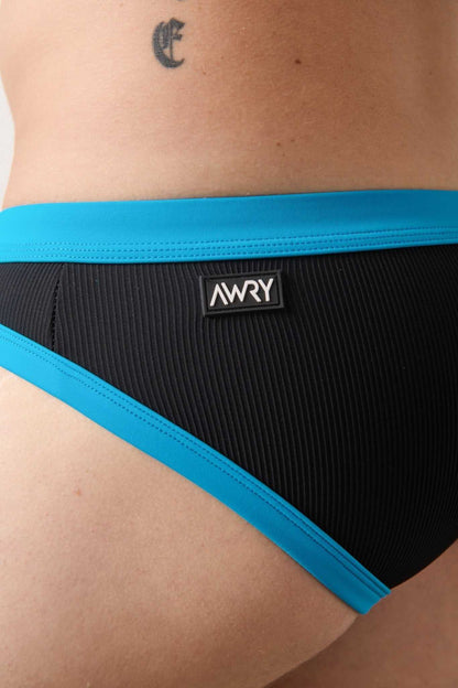 SURGE Contrast Swim Briefs - Black