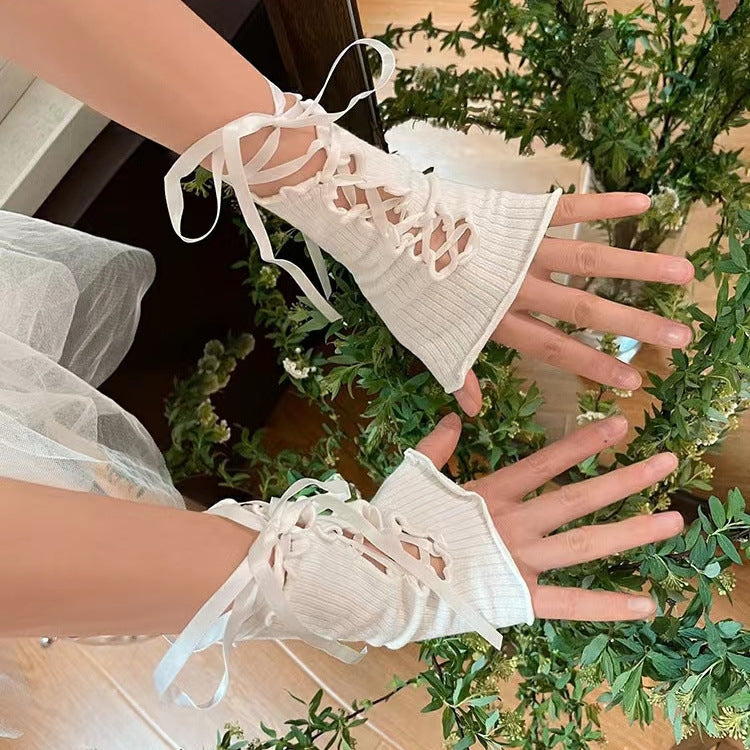 Lolita Lace-Up Gloves